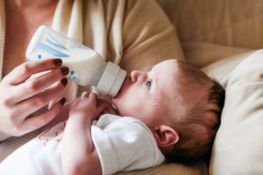 When To Switch Nipple Sizes On Baby's Bottle - A Full Guide! - Norani Baby