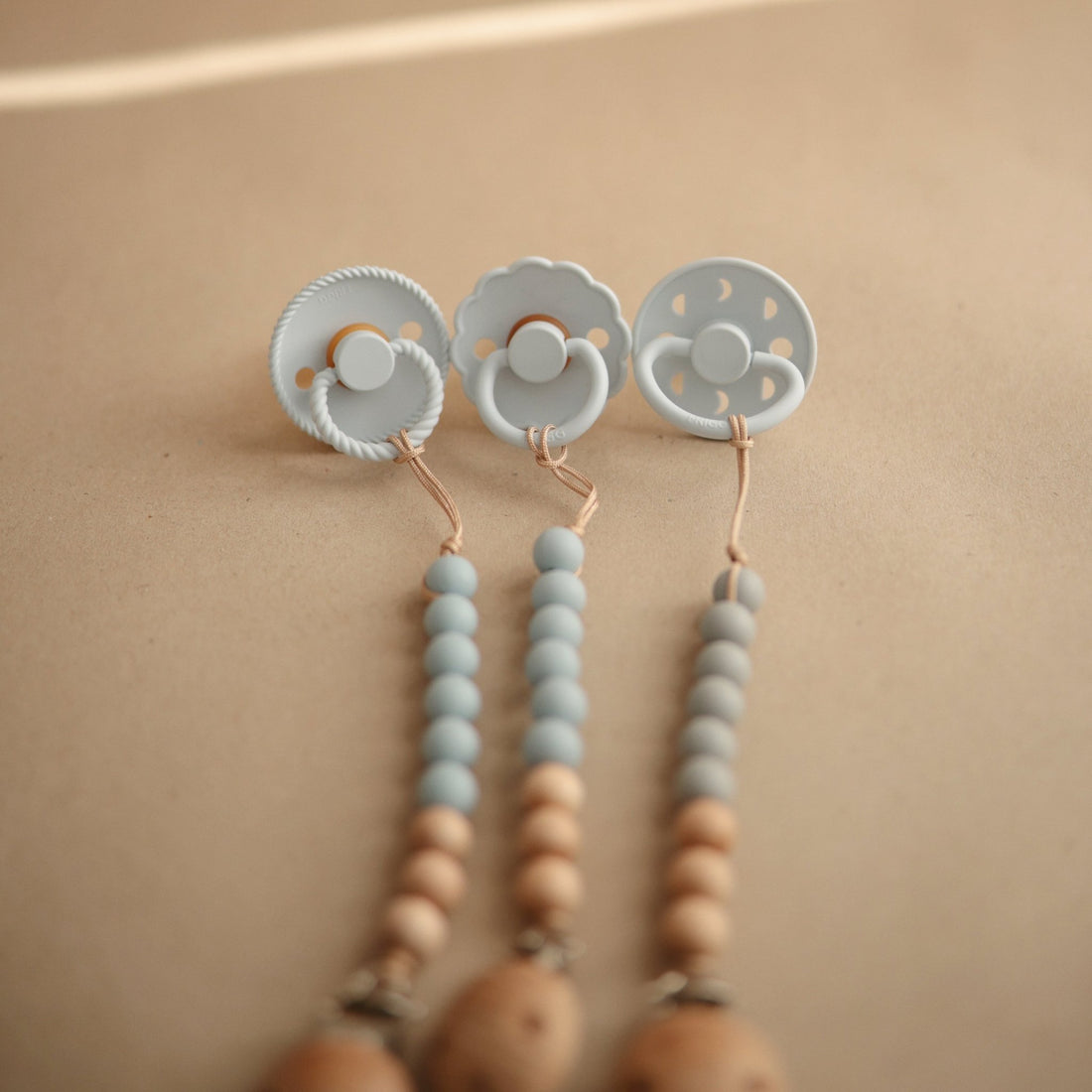 Silicone Pacifier Clip | Eva - Norani Baby