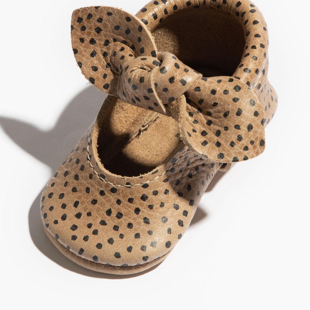 Newborn Almond Speckles Knotted Bow Baby Shoe - Norani Baby