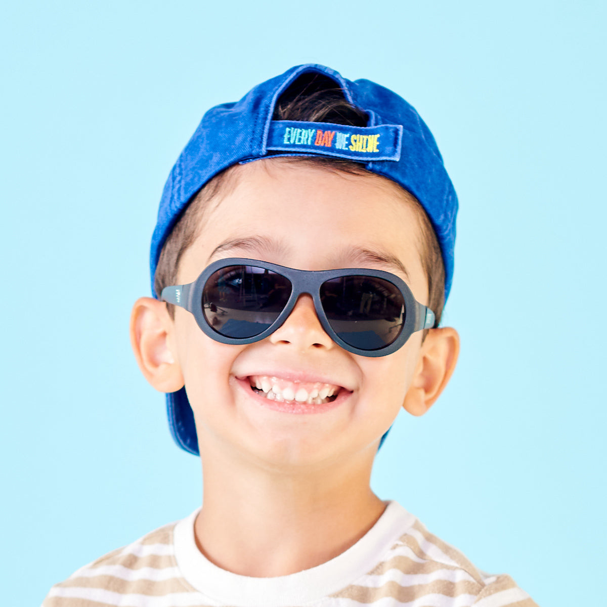 Jet Black Aviator I Smoke Lenses