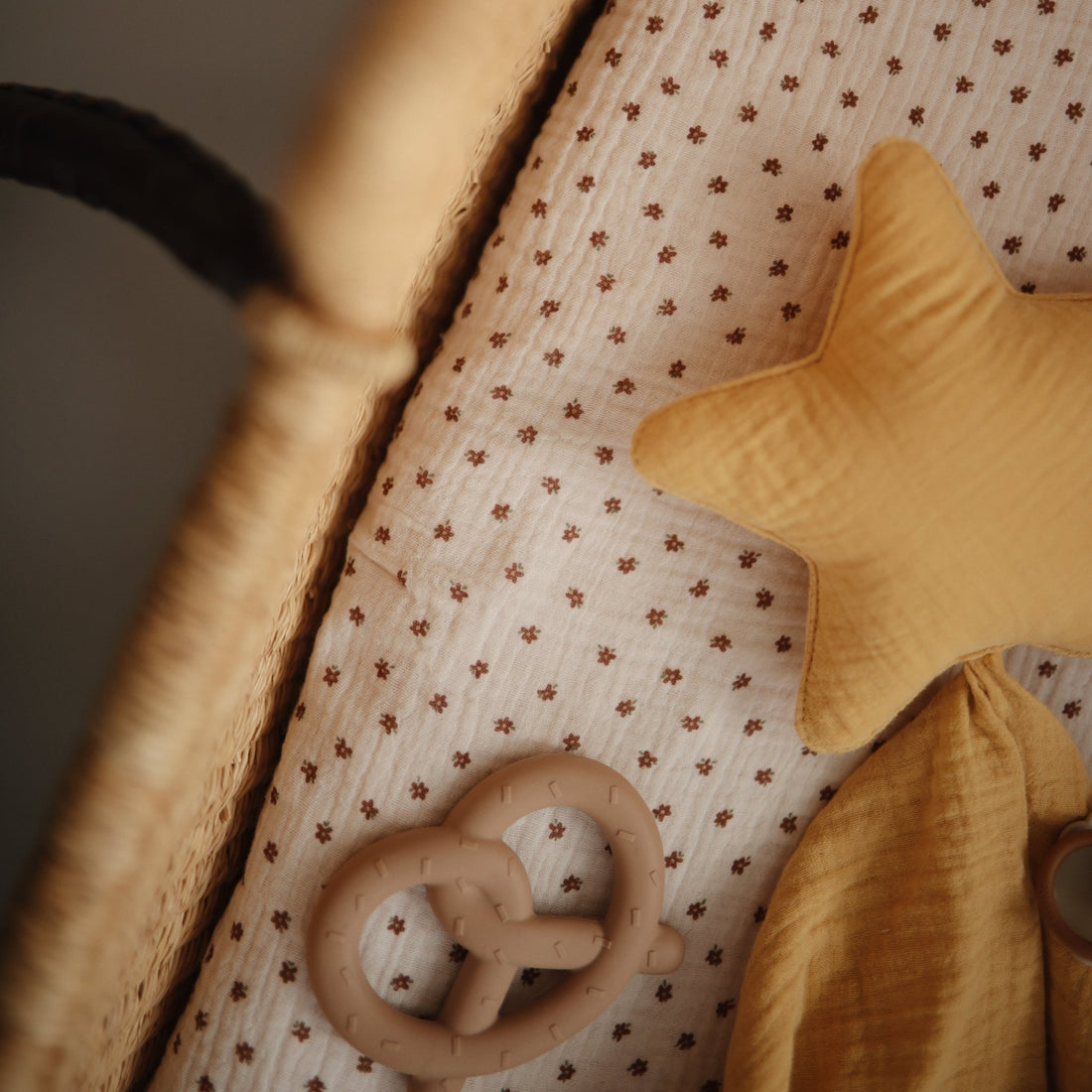 Pretzel Teether - Norani Baby
