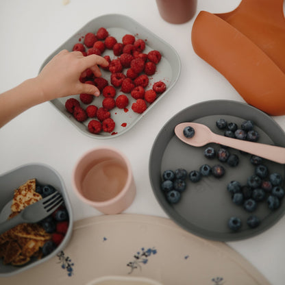 Round Dinnerware Plates - Norani Baby