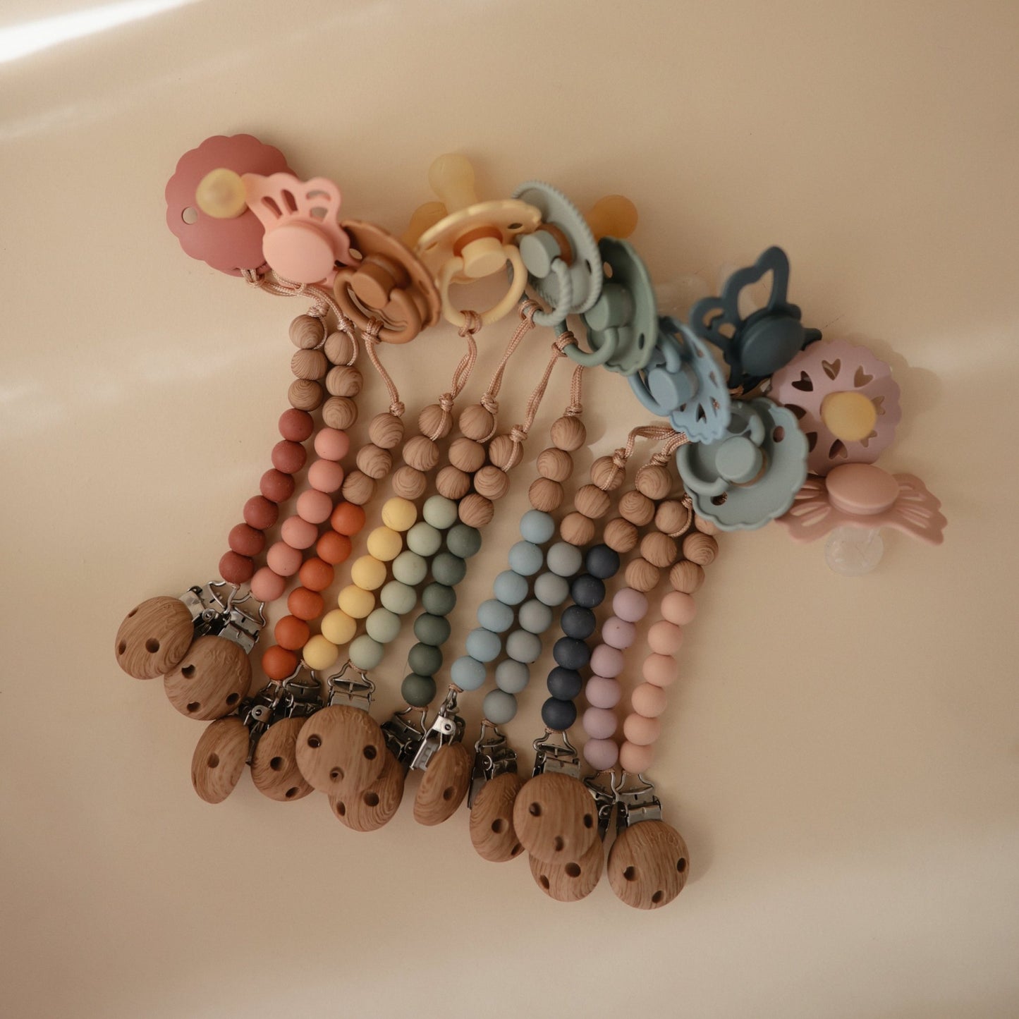 Silicone Pacifier Clip | Eva - Norani Baby