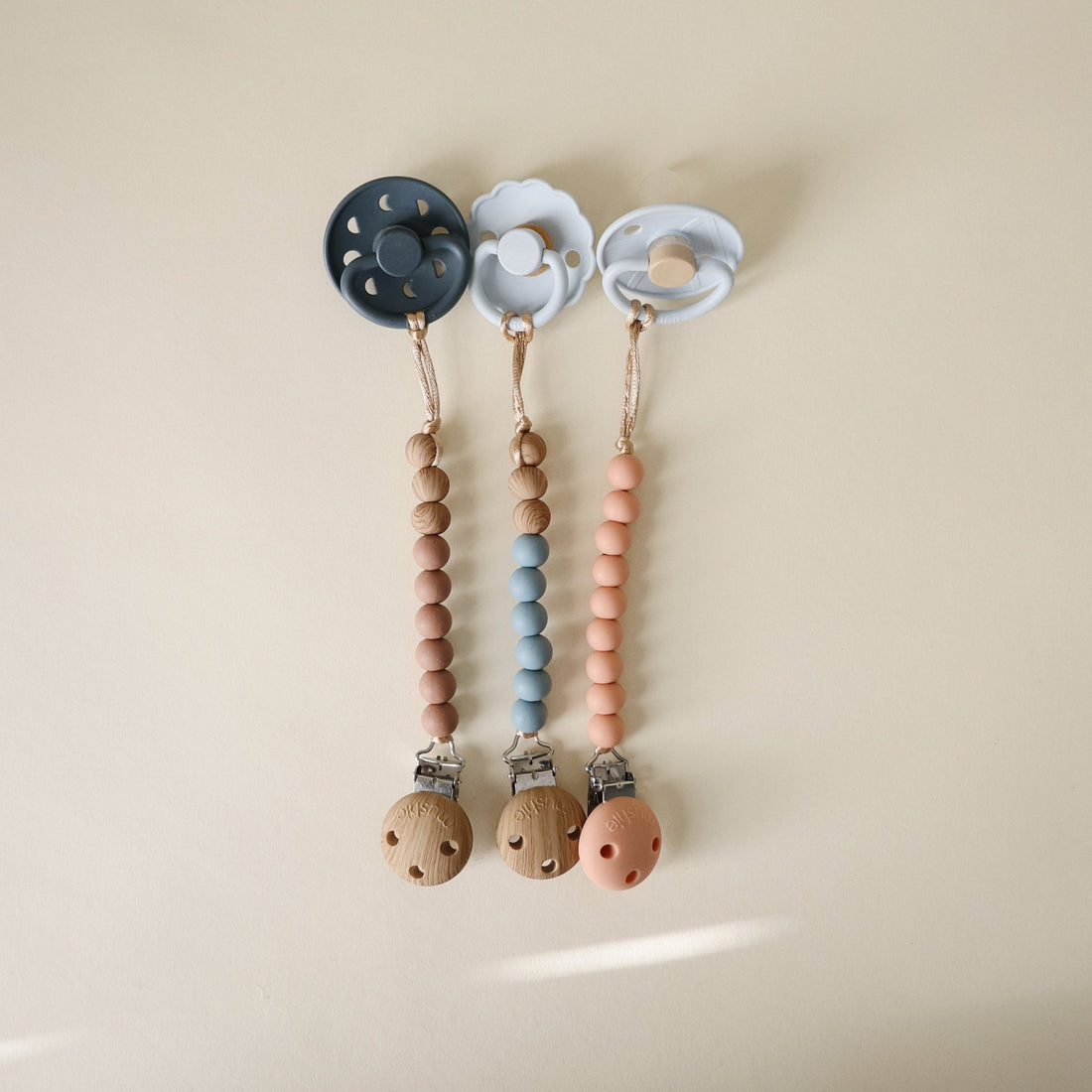Silicone Pacifier Clip | Eva - Norani Baby