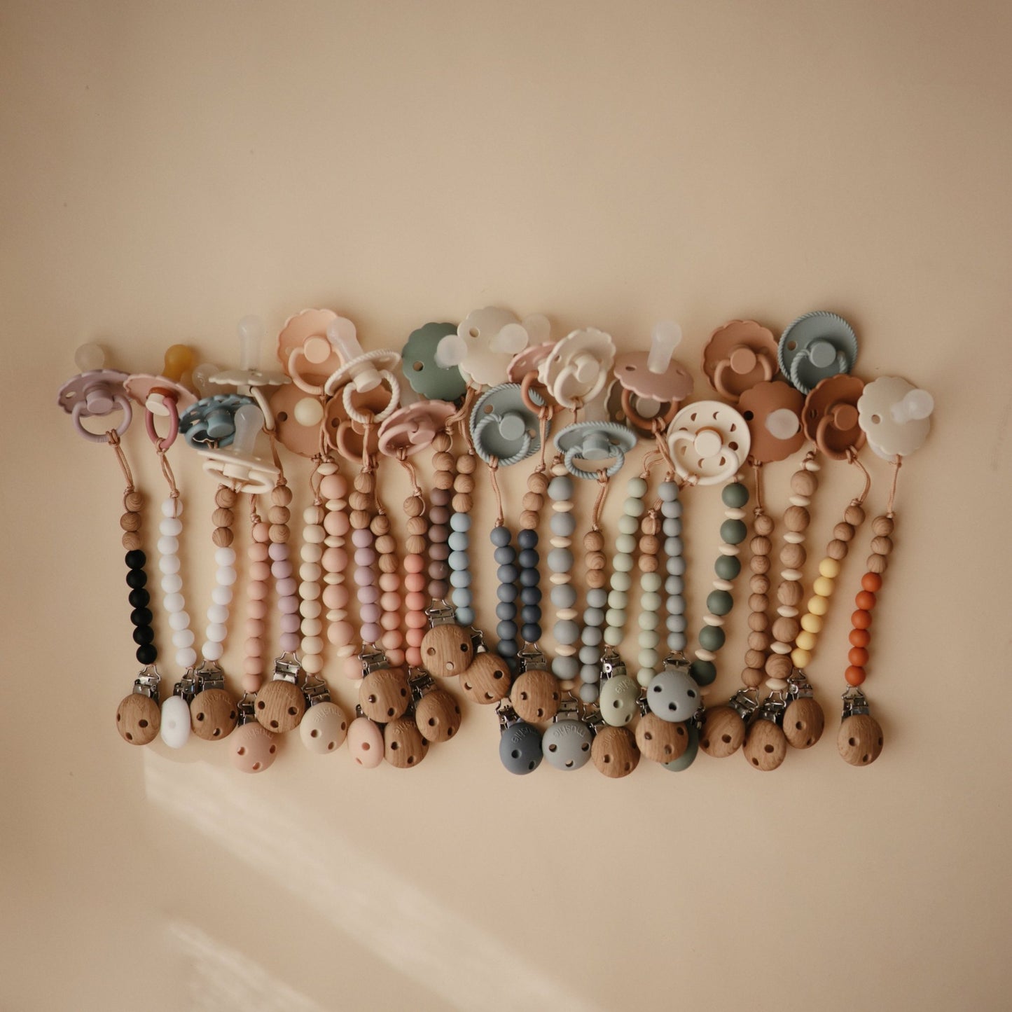 Silicone Pacifier Clip | Luna - Norani Baby