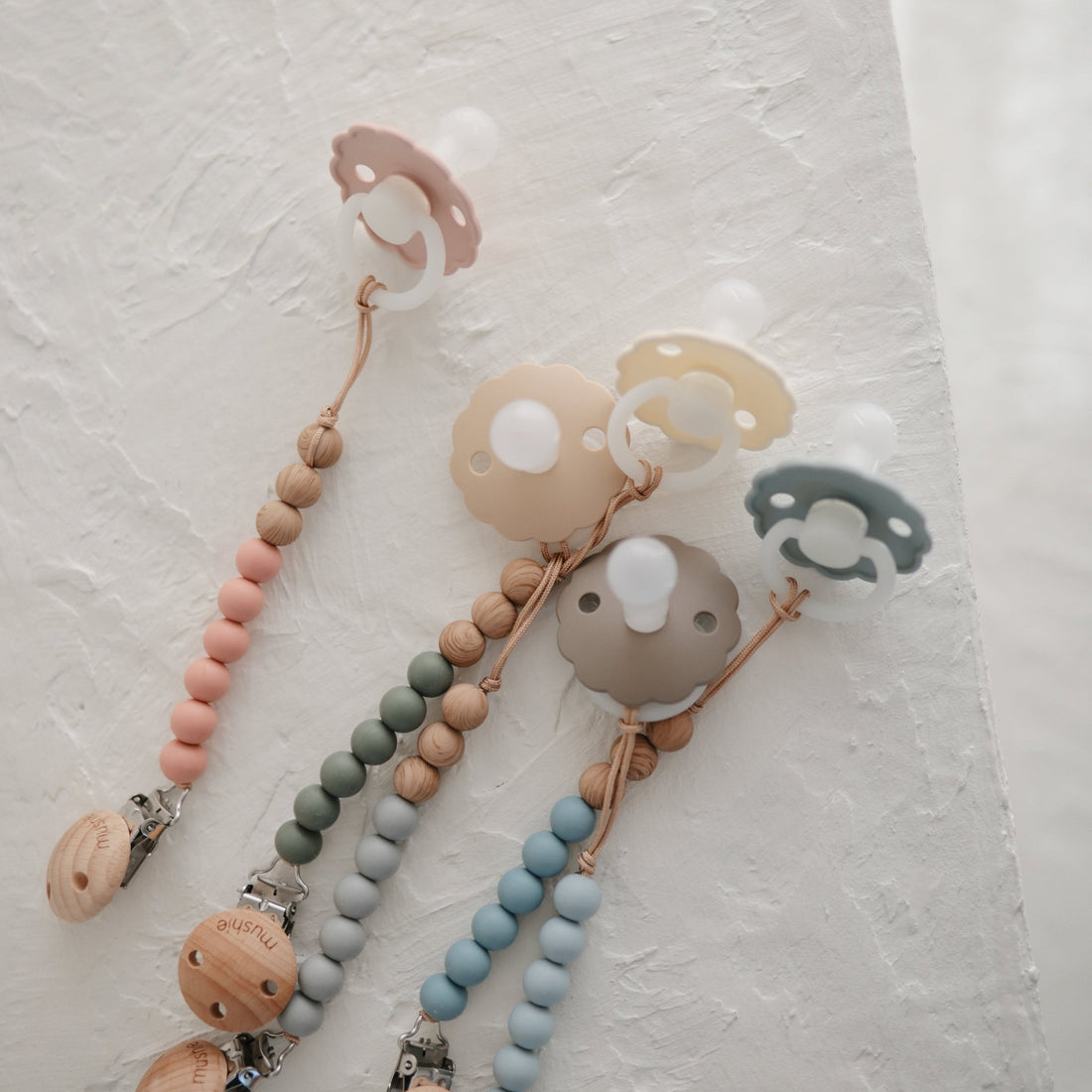 Silicone Pacifier Clip | Eva - Norani Baby
