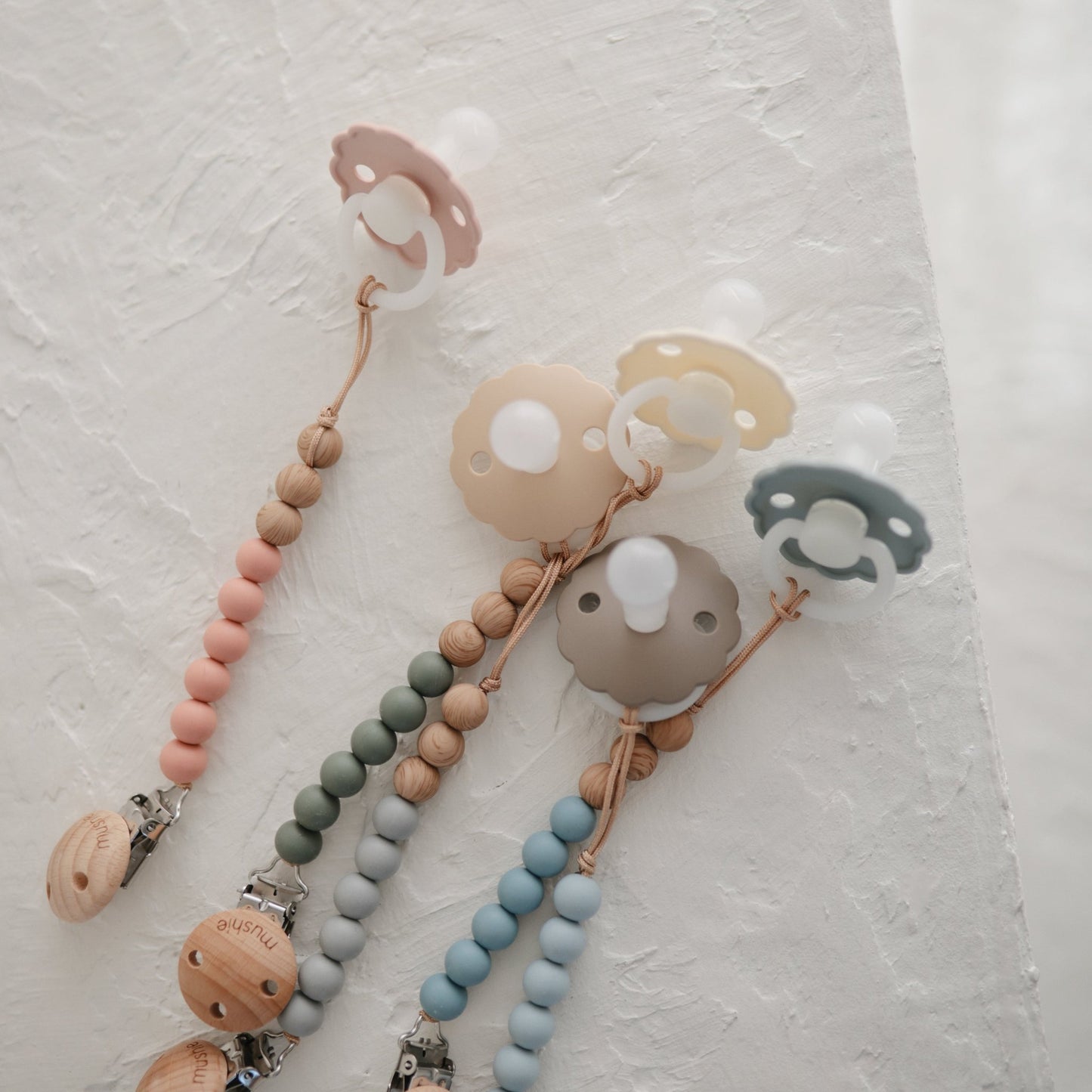 Silicone Pacifier Clip | Eva - Norani Baby